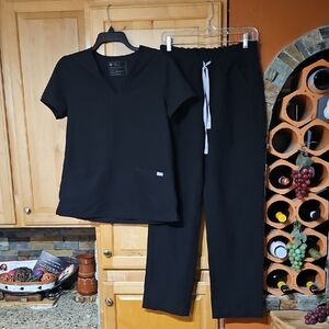 Figs Black Scrubs Scrub Set